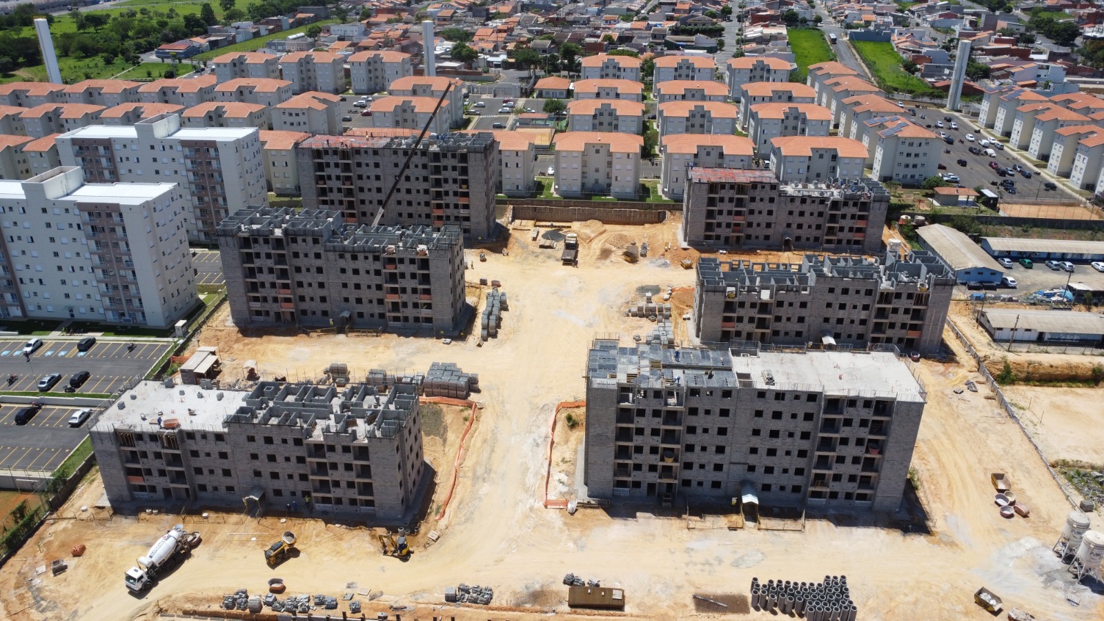 WhatsApp Image 2025-11-19 at 12.50.00 (1)